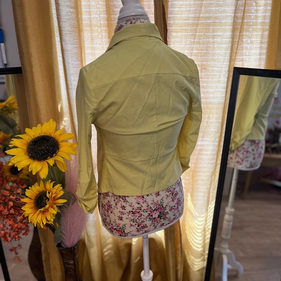 Michel Light Yellow Blazer - Picture 4 of 4